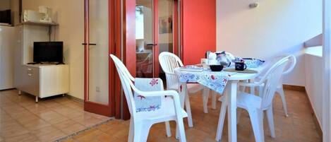 تناول الطعام