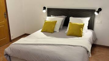 Comfort tweepersoonskamer, uitzicht op tuin | Gratis wifi