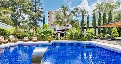 Amazing 6BR Oasis in Poblado MDE