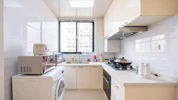 Microwave, stovetop
