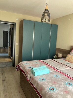 1 bedroom, iron/ironing board, WiFi, bed sheets - Lux Mihajlovik apartment in the heart of Skopje (Skopje)