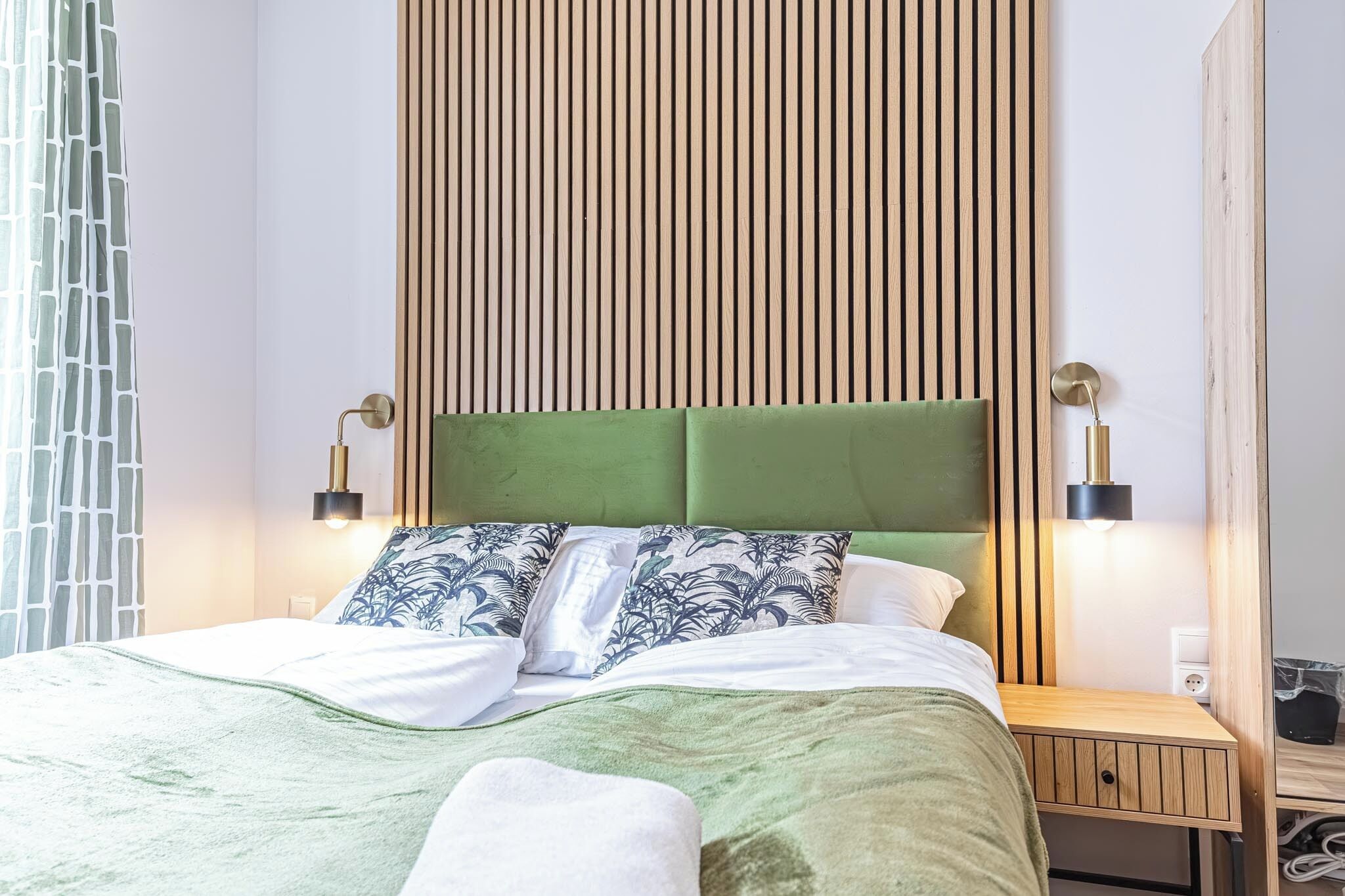 Basic Room, 1 Queen Bed, Non Smoking, City View | View from room