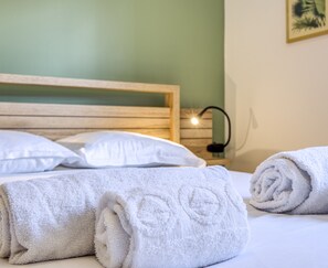 3 bedrooms, free WiFi, bed sheets