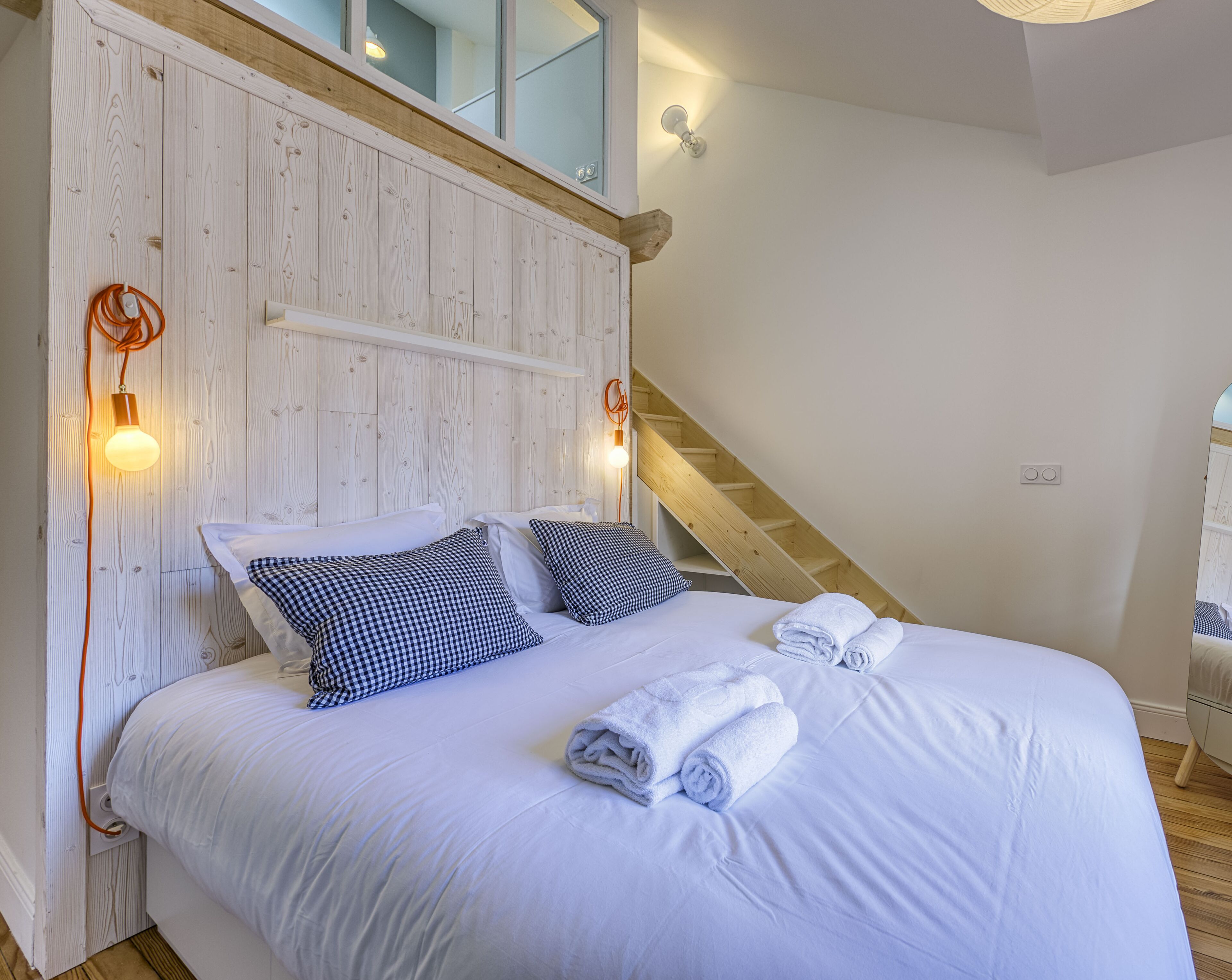 2 chambres, Wi-Fi gratuit, draps fournis