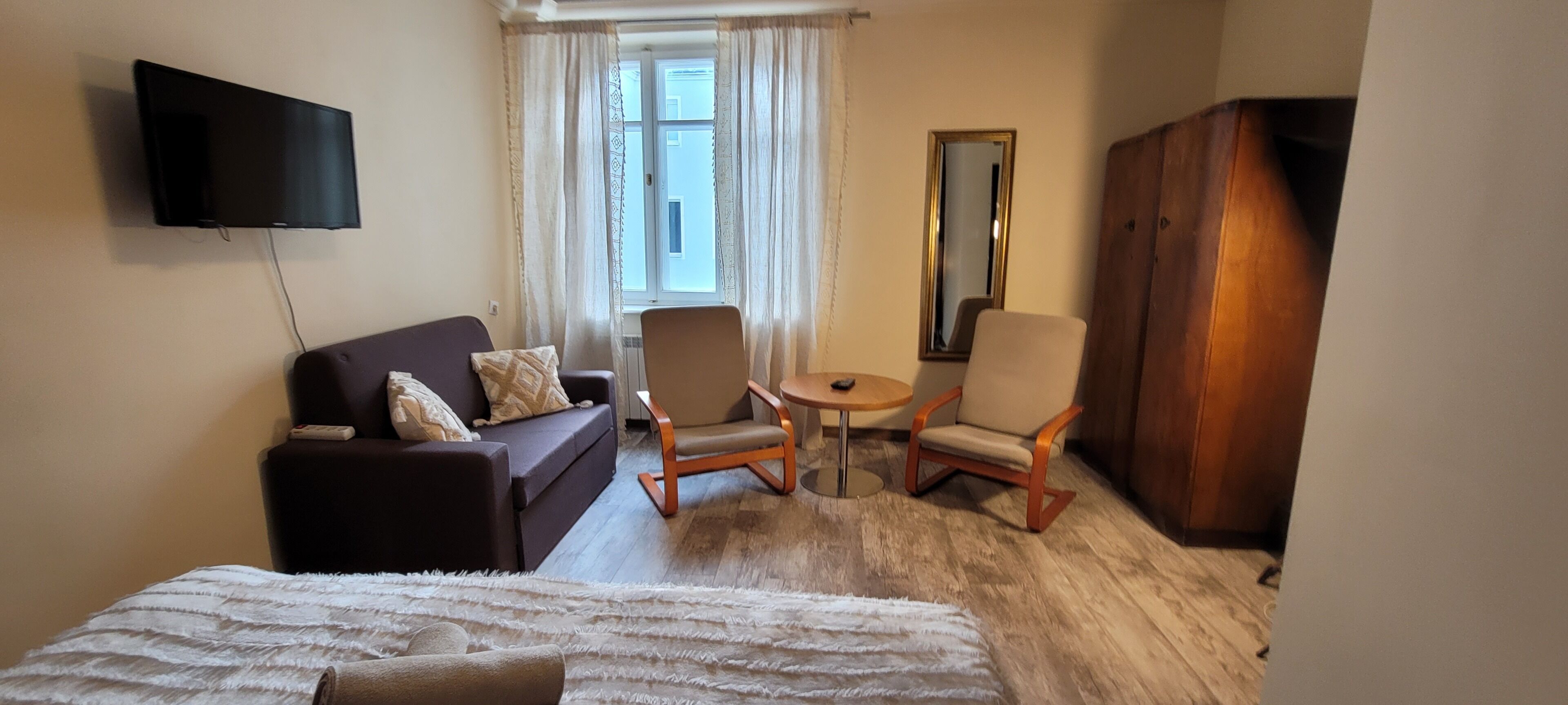 Foto - Hostel Chmielna 5 Rooms & Apartments