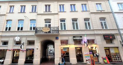 Hostel Chmielna 5 Rooms & Apartments