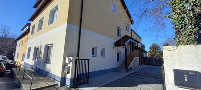 Guest apartment "Vinothek im Piestingtal" - 1 to 6 persons - 5mn from the A2