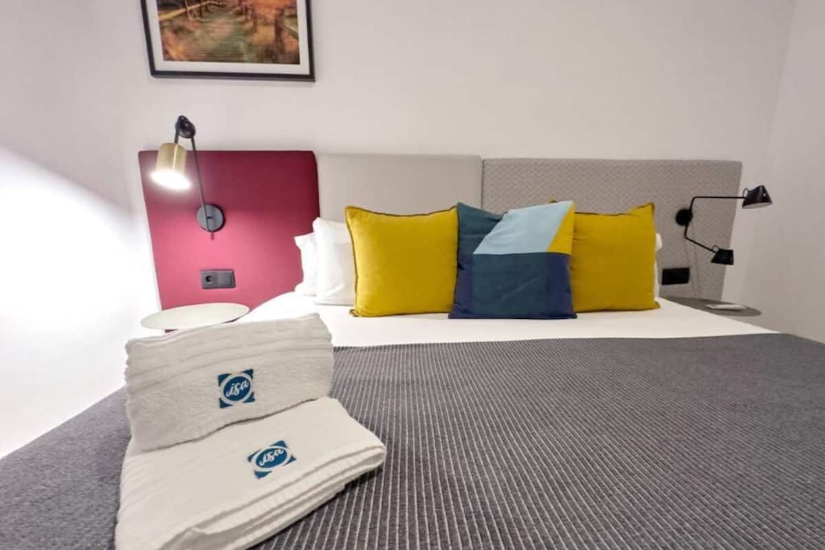 Deluxe Apartment, City View | 1 bedroom, free WiFi