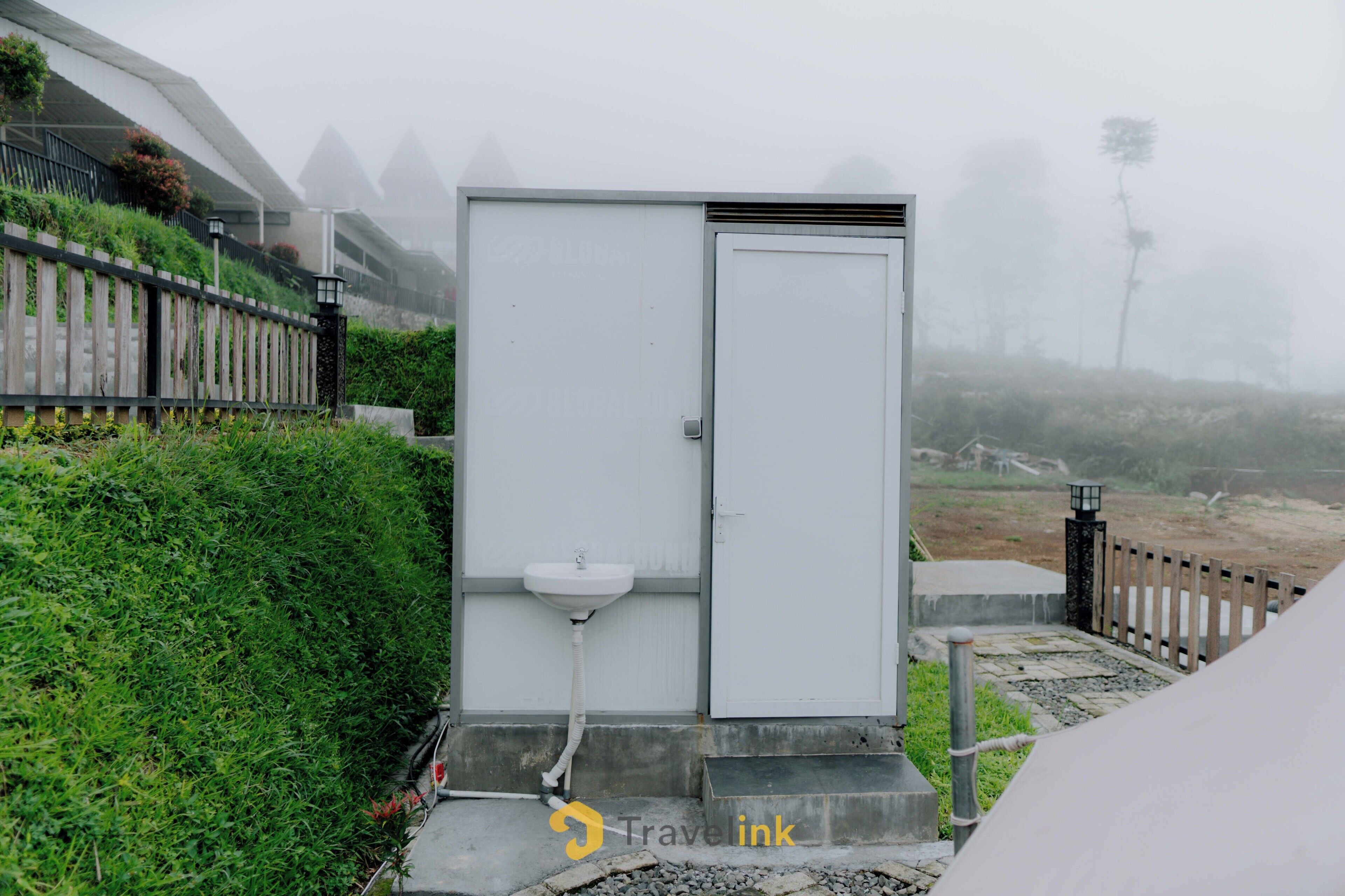 Deluxe tent, uitzicht op vallei | Badkamer | Gratis toiletartikelen, pantoffels, handdoeken, zeep