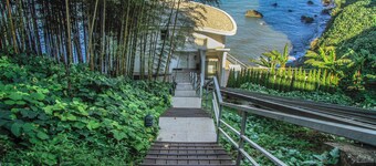  Villa Aphrodite, a stunning retreat nestled within the Castello Mare Hotel.