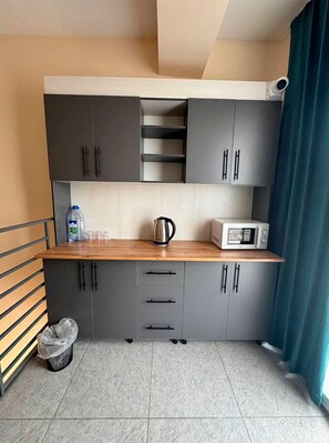Shared kitchen facilities