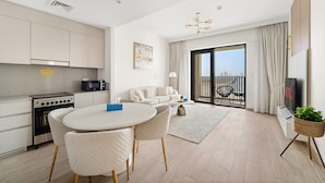 Apartment - Breeze at Creek Beach - 501 1BD (Dubai)