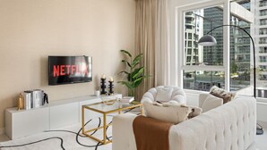 Unclassified image, 4 of 20, button - Damac Canal Views - 606 1BD (Dubai)