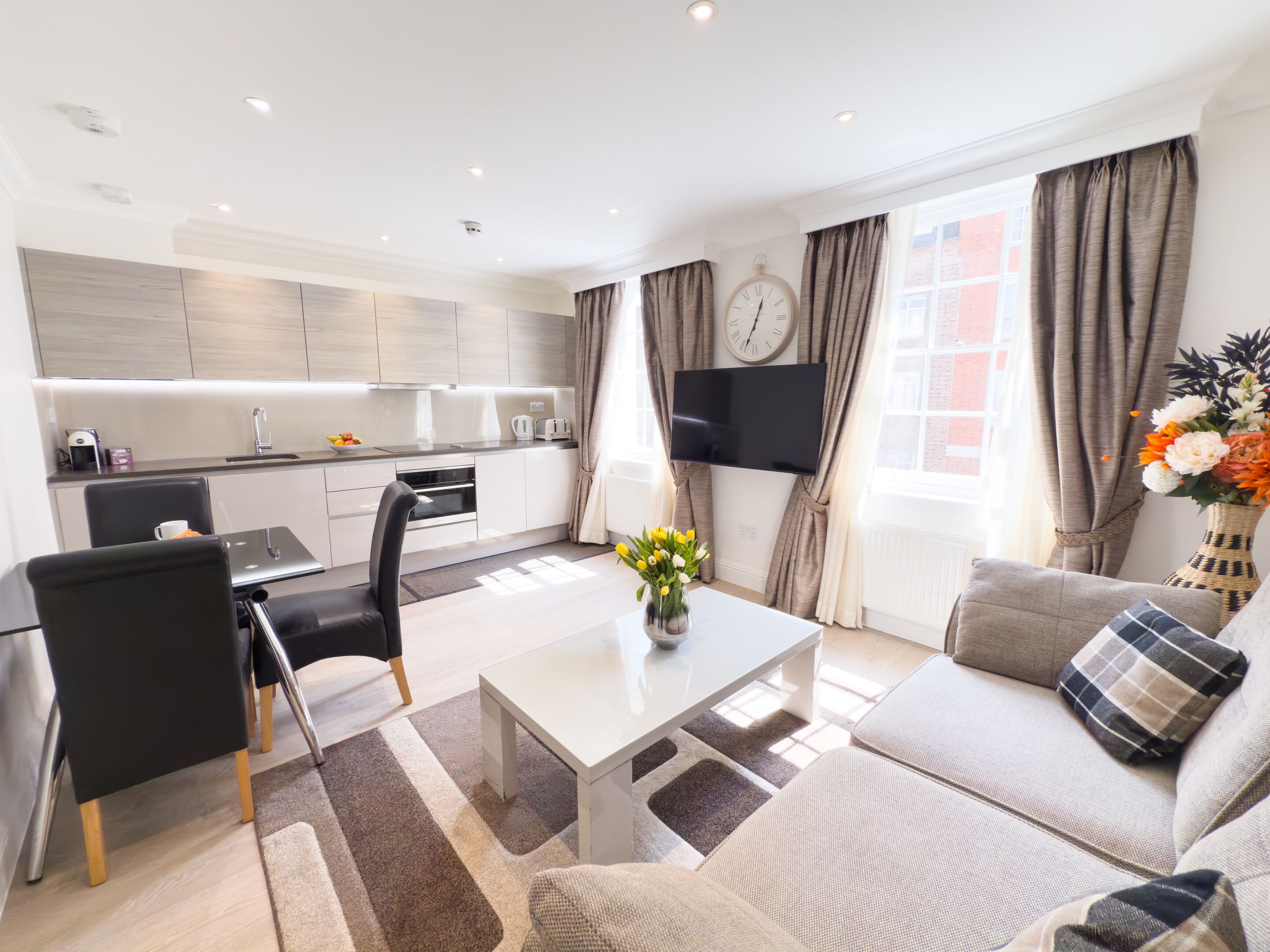 Standard Apartment | Lounge