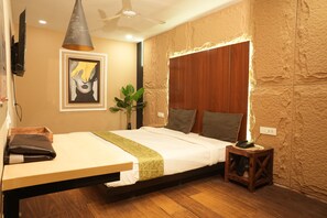 Peralatan tempat tidur premium, gebar bulu kapas, bar mini, meja