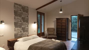 2 chambres, bureau, fer et planche Ă repasser, Wi-Fi