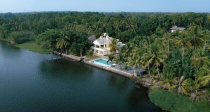 Riverside luxury 6Bedroom Private Pool Villa in Kochi | Near Airport