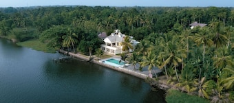 Riverside luxury 6Bedroom Private Pool Villa in Kochi | Near Airport