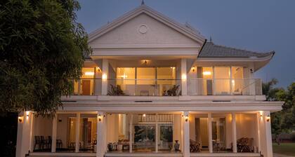 Riverside luxury 6Bedroom Private Pool Villa in Kochi | Near Airport