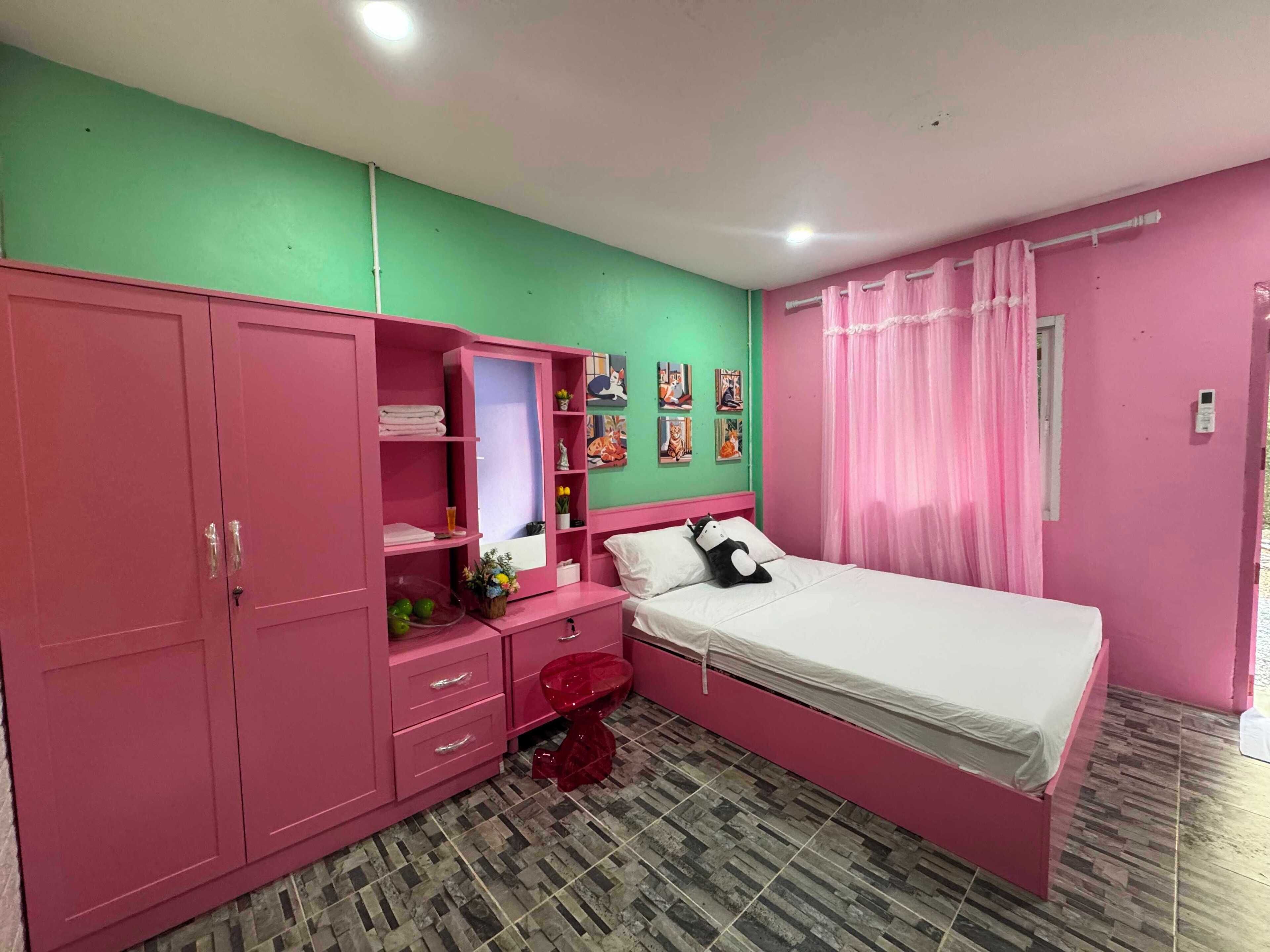 华丽双人房 | 笔记本电脑工作区、免费 WiFi、床单