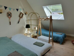 5 soverom, strykejern/-brett, reiseseng for barn og wi-fi (inkludert)