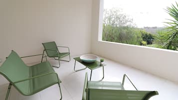 Villa, 2 Bedrooms, Smoking, Private Pool | Balcony