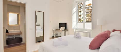 Deluxe Apartment | 1 bedroom, free WiFi