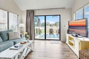 TV - Fairways 3BR w/ Dock & Golf Cart at Sandestin (Mirama Beach)