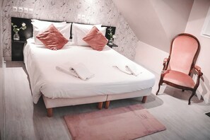 Rom – classic, balkong | Skrivebord og wi-fi (inkludert)