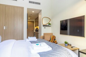 1 bedroom, in-room safe, iron/ironing board, free WiFi