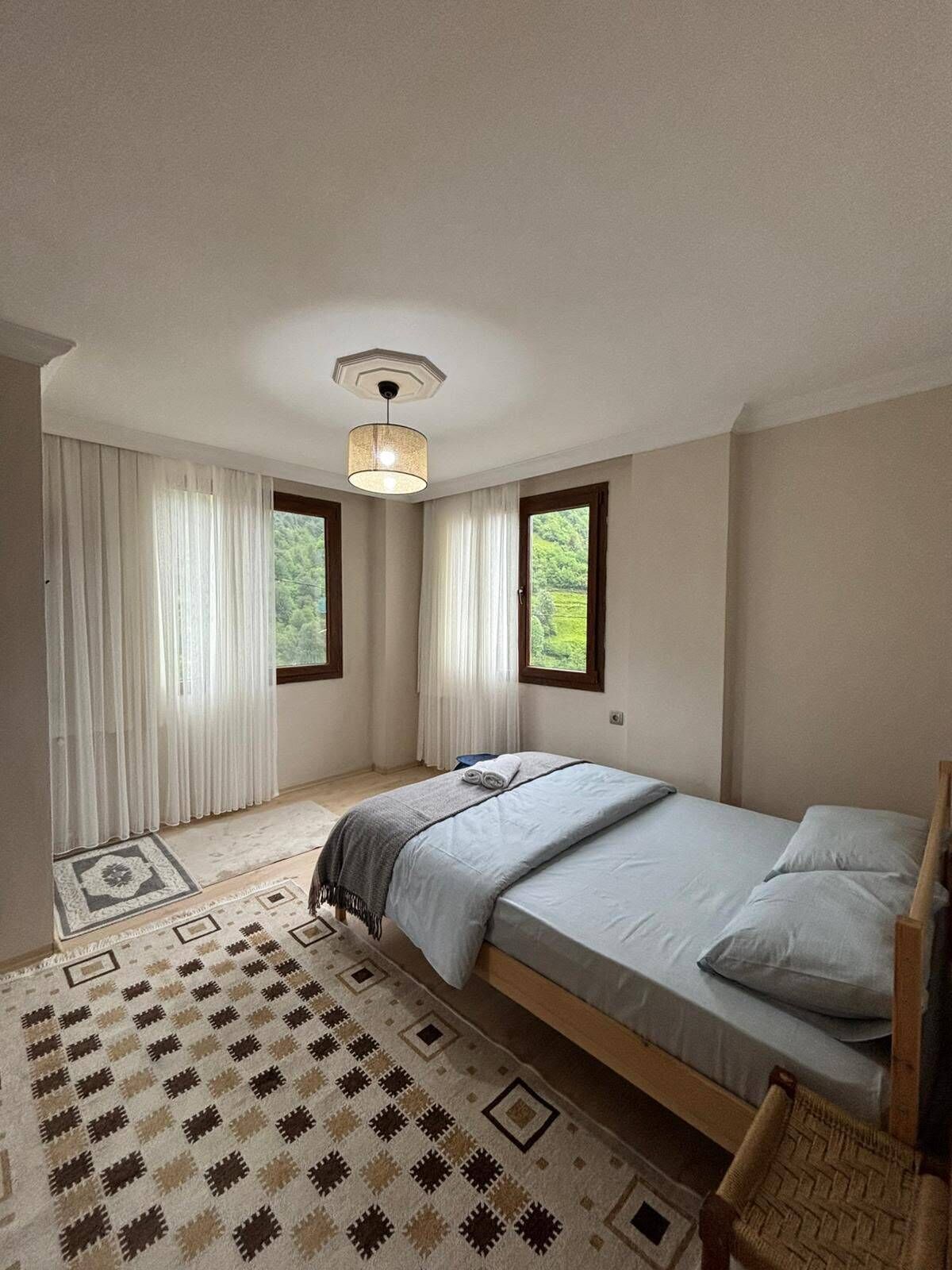 Basic Apartment, Balcony, Mountain View | 1 bedroom, iron/ironing board, free WiFi