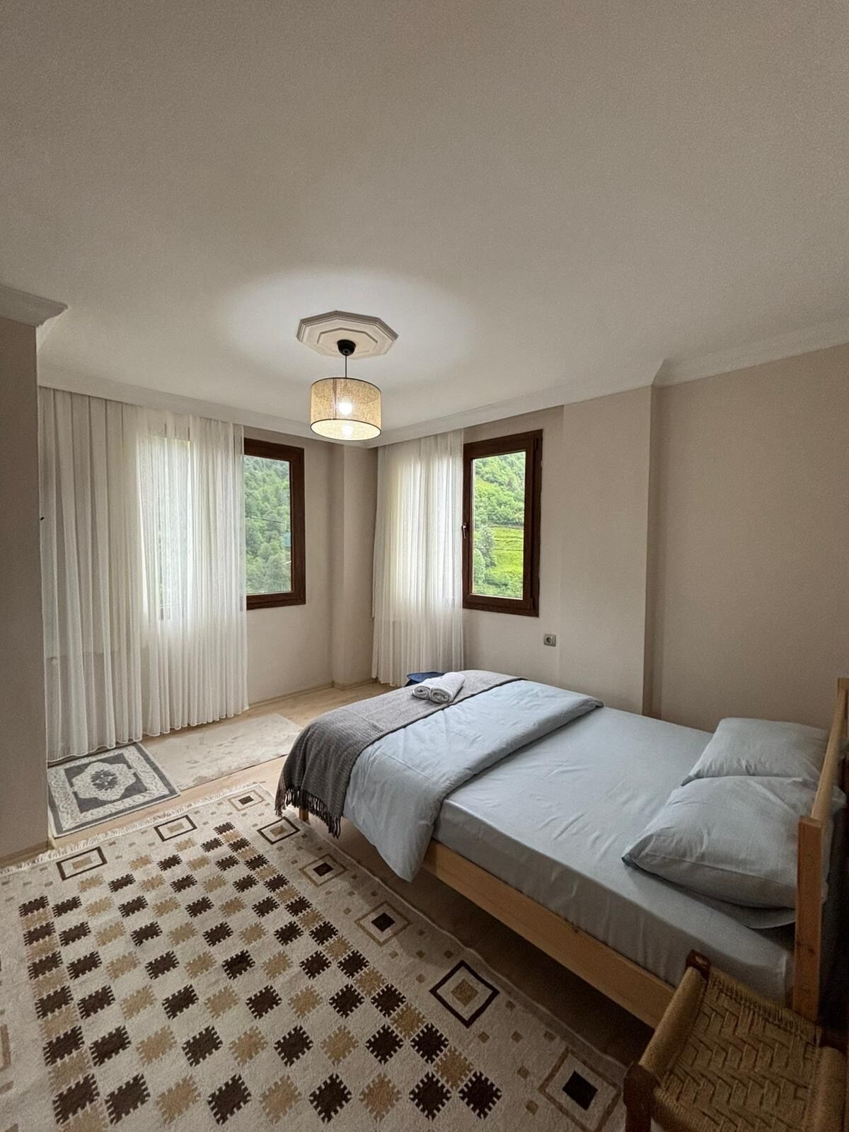 1 bedroom, iron/ironing board, free WiFi