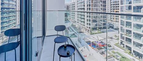 Appartement Premium, 1 grand lit, balcon, vue piscine | Balcon