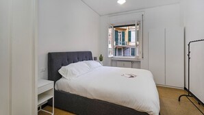 Uklassifisert bilde, 5 av 16, knapp