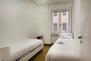 3 chambres, fer et planche Ă repasser, Wi-Fi gratuit, draps fournis