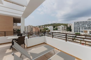 XL Balcony Comfort Studio | Coffre-fort, accĂšs au Wi-Fi (inclus), literie fournie
