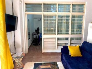 Smart TV 32 pulgadas con canales de televisión digitales