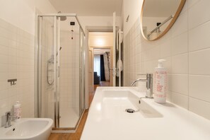 2 bedrooms - Palazzo Odescalchi by Wonderful Italy - Apt 7 (Como)