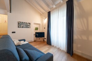 Apartment | 2 bedrooms - Palazzo Odescalchi by Wonderful Italy - Apt 7 (Como)