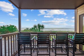 The View: your mornings start here with a brilliant Atlantic sunrise. - Modern Escape - Oceanfront, Family-Friendly Condo, Luxe Kitchen + Pool, Sleeps 6 (Myrtle Beach)