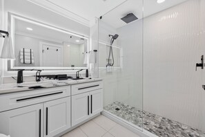 Hair dryer, towels, soap, shampoo - Modern Escape - Oceanfront, Family-Friendly Condo, Luxe Kitchen + Pool, Sleeps 6 (Myrtle Beach)