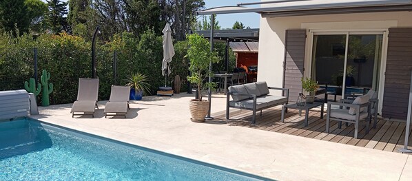 Pool - House in a private residence 10 minutes' walk from the town center. (Saint-Rémy-de-Provence)