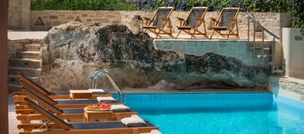 Phaistos Villas - Villa Kastalia Poolside Retreat
