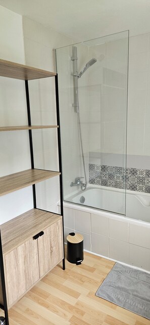 Towels, soap, toilet paper