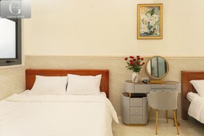 Firemannsrom – deluxe, byutsikt | Skrivebord for bærbar PC og wi-fi (inkludert)