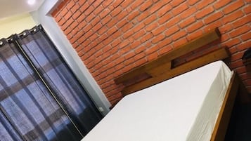 Deluxe Single Room, Hill View | In-room safe, desk, laptop workspace, soundproofing