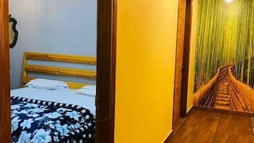Deluxe Single Room, Hill View | In-room safe, desk, laptop workspace, soundproofing