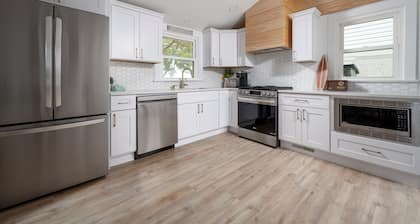 395 Bay Avenue Slaughter Beach Front