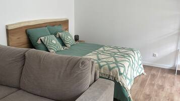 1 Schlafzimmer, Bügeleisen/Bügelbrett, WLAN, Bettwäsche