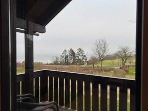 Exterior - 5 Person Holiday Park Home in Ronde (Ronde)